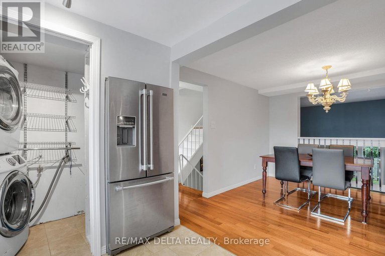 28534404/8-2296-orient-park-drive/blackburn-hamlet-south/ottawa/ontario/K1B4N6_16