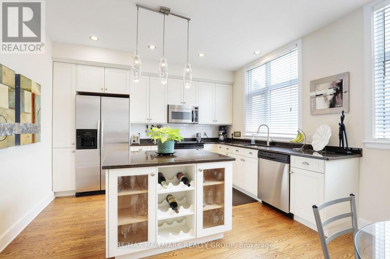 29354070/5-nautica-private-private/crystal-beach/ottawa/ontario/K2H1E5_20