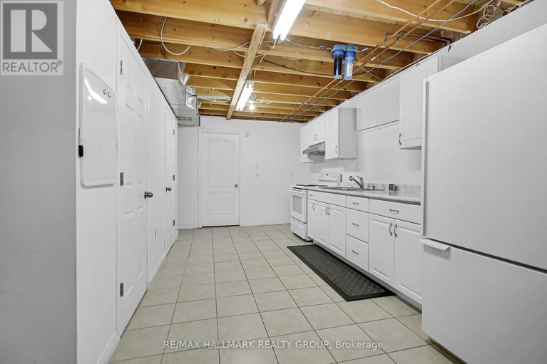 28623040/1498-kingsdale-avenue/blossom-parkkemp-parkfindlay-creek/ottawa/ontario/K1T1H2_38