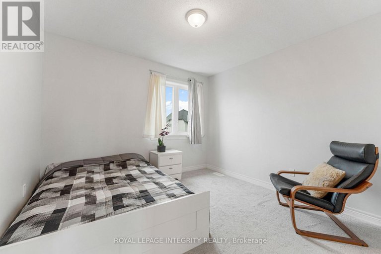 28991869/53-willowshore-way/carleton-place/carleton-place/ontario/K7C0B1_17