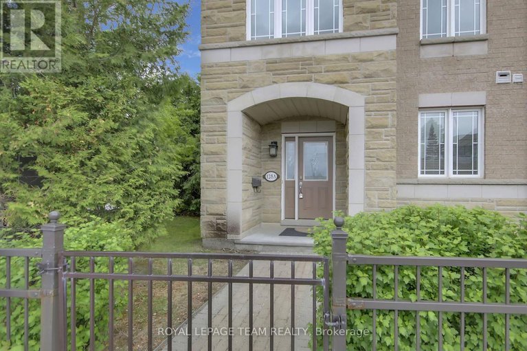 28352724/128a-centrepointe-drive/centrepointe/ottawa/ontario/K2G6B1_2