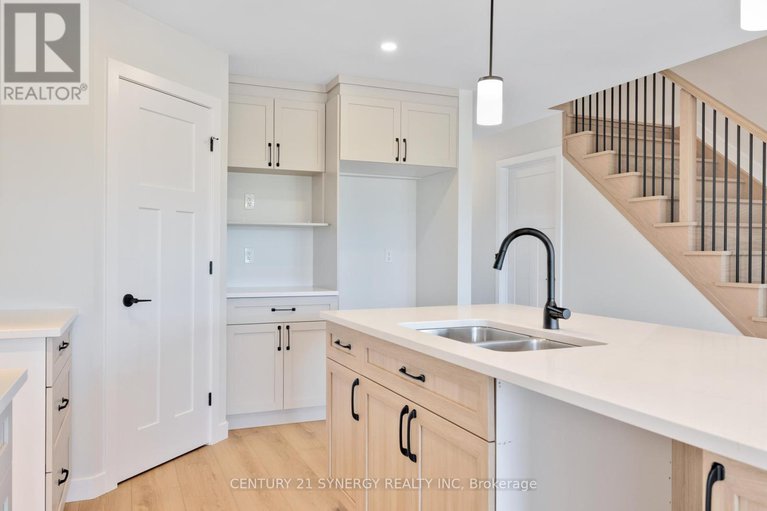 28644848/17-helen-street/north-stormont-finch-twp/north-stormont/ontario/K0A1R0_10