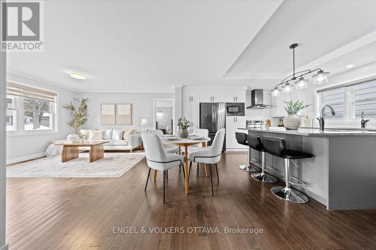 29439628/1005-gold-crescent/queensway-terrace-north/ottawa/ontario/K2B8C4_9