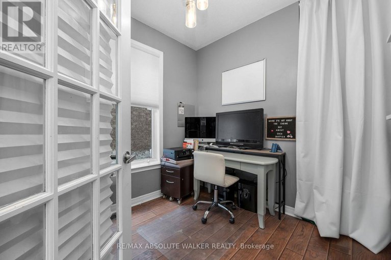 29228213/4362-rainforest-drive/riverside-southgloucester-glen/ottawa/ontario/K1V1L4_12