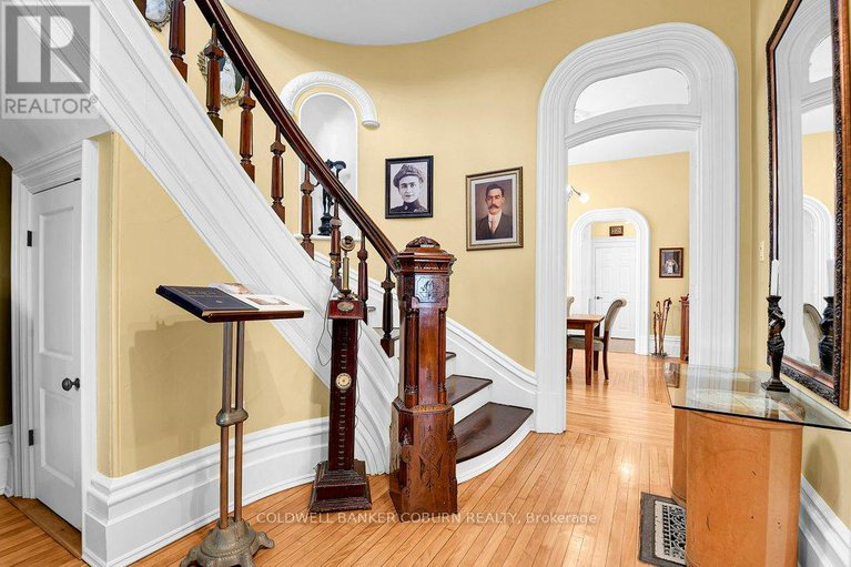 29067774/35-lakeshore-drive/morrisburg/south-dundas/ontario/K0C1X0_5