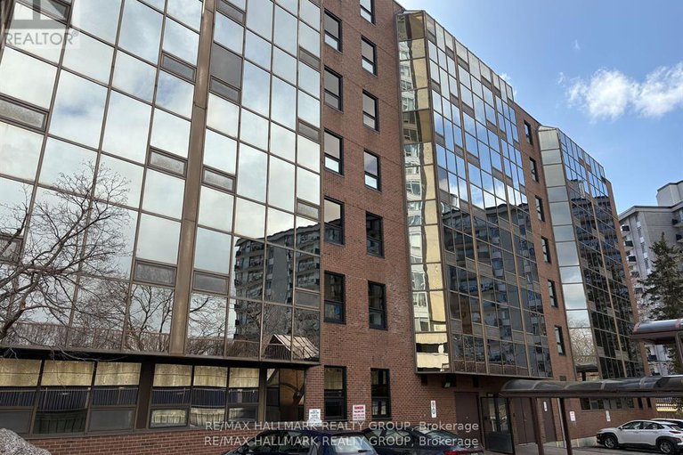 28567258/605-2019-carling-avenue/carlingwood/ottawa/ontario/K2A4A2_24