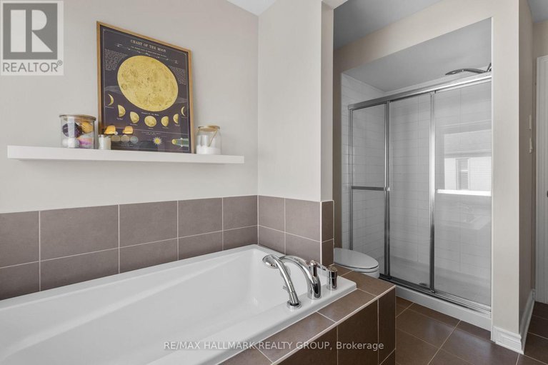 29403447/335-livery-street/emerald-meadowstrailwest/ottawa/ontario/K2V0B4_21