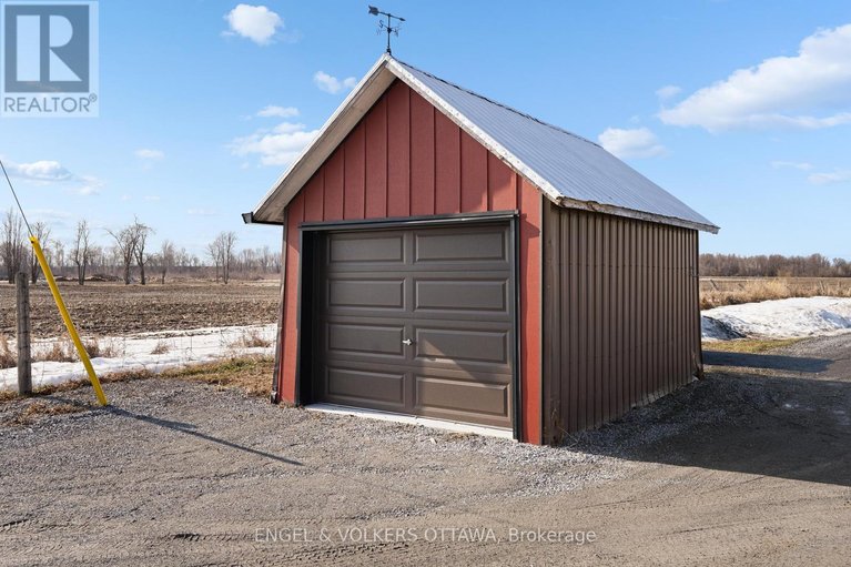 29464152/12099-county-38-road/north-dundas-winchester-twp/north-dundas/ontario/K0C2K0_37