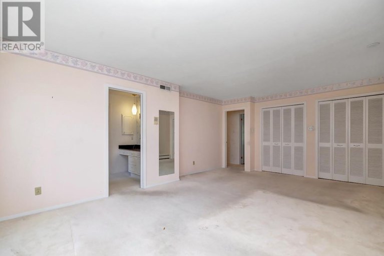 28544355/968-sadler-crescent/whitehaven/ottawa/ontario/K2B5H7_31