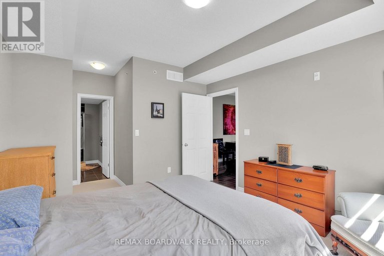 29634431/202-230-titanium-private-e/convent-glen-north/ottawa/ontario/K1C0C1_25