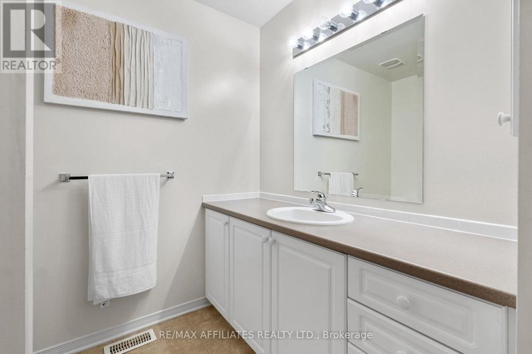 28876725/215-catamount-court/emerald-meadowstrailwest/ottawa/ontario/K2M0A8_25