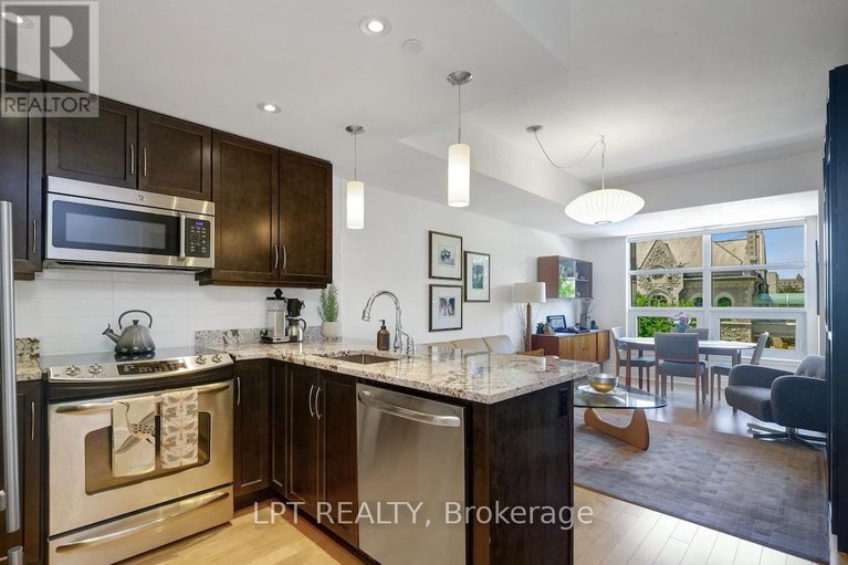 28576784/305-108-lisgar-street/ottawa-centregolden-triangle/ottawa/ontario/K2P1E1_25