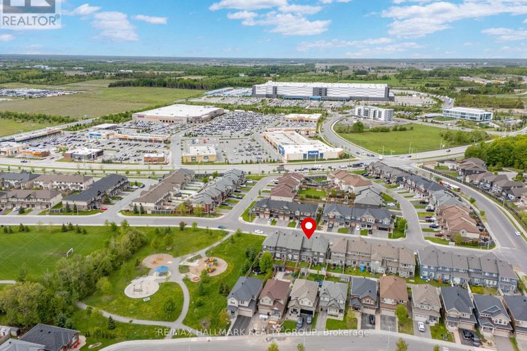 28420160/1022-cobble-hill-drive/cedargrovefraserdale/ottawa/ontario/K2J0J7_27