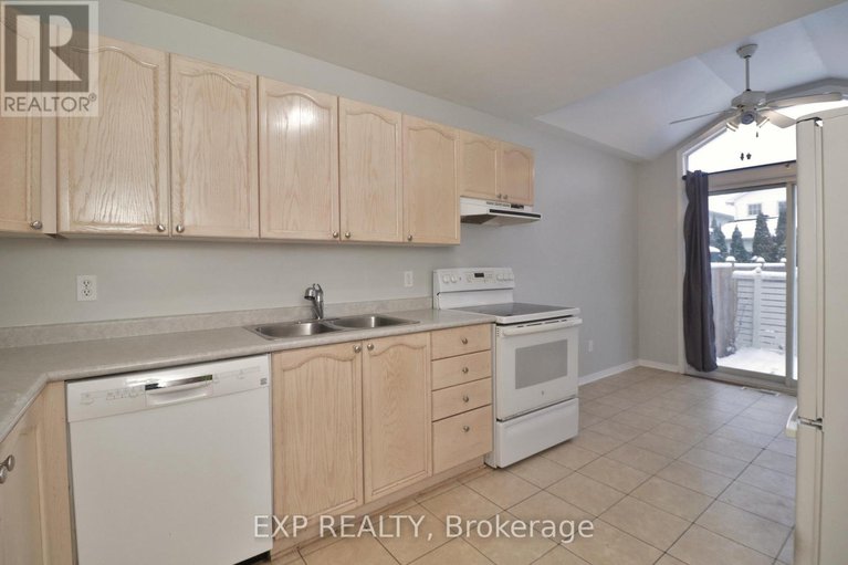 29113722/2127-lauzon-street/fallingbrookgardenway-south/ottawa/ontario/K4A3K7_13