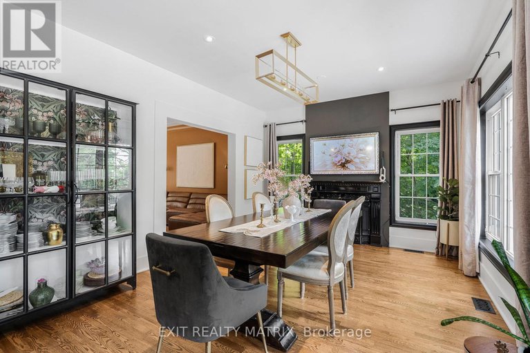 28648695/1271-georges-vanier-drive/cumberland-ridge/ottawa/ontario/K4C1R6_13