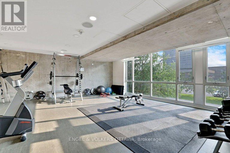 28174198/1204-201-parkdale-avenue/mechanicsville/ottawa/ontario/K1Y1E8_32