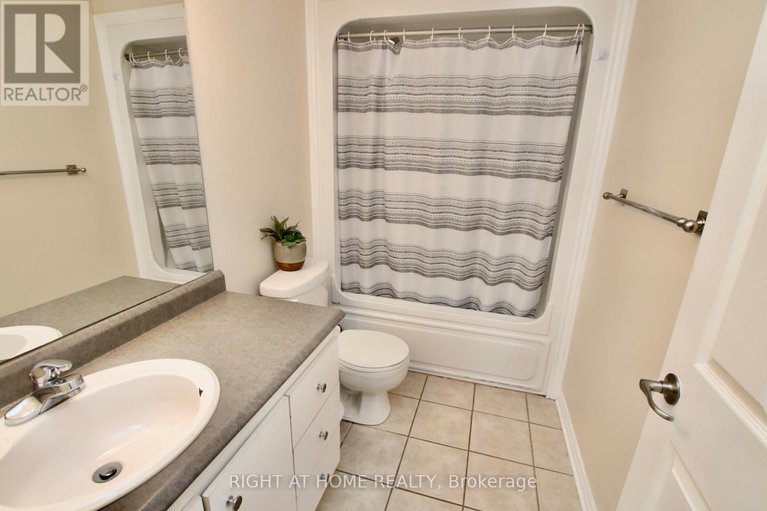 28302296/1c-97-mill-street/village-of-russell/russell/ontario/K4R1B8_18