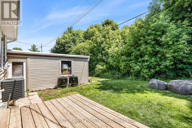 28545282/5795-highway-34-road/vankleek-hill/champlain/ontario/K0B1A0_24