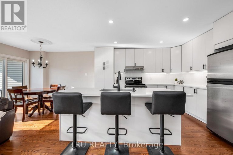 28867571/960-linaria-walk/notting-hillsummerside/ottawa/ontario/K4A0H9_12