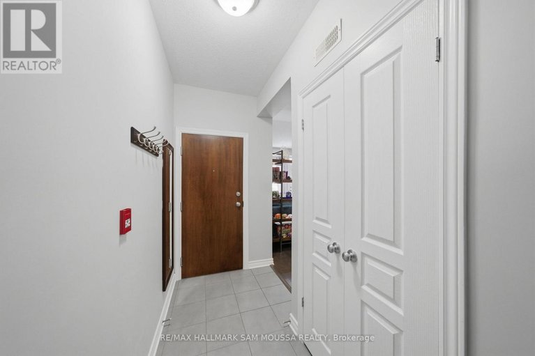 29579801/c-57-tayside-private/longfields/ottawa/ontario/K2J2T3_10