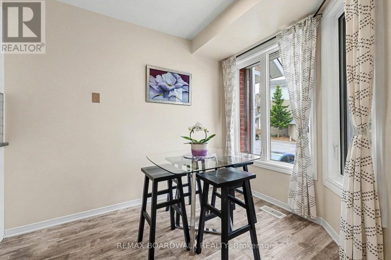 29679352/1607-locksley-lane/beaconwood/ottawa/ontario/K1J1B6_7