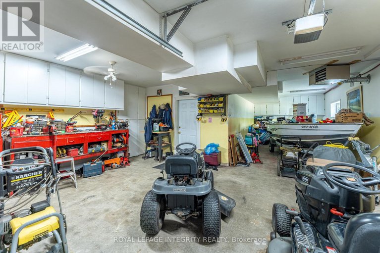 28715412/14977-country-rd-2-road/south-stormont-osnabruck-twp/south-stormont/ontario/K0C1M0_30