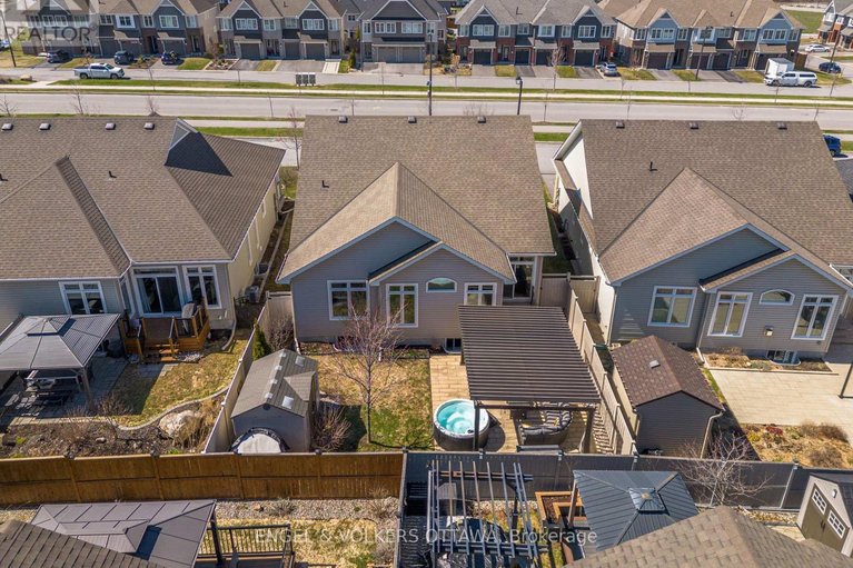 29636459/865-tewin-circle/camelot/ottawa/ontario/K4A1K1_43