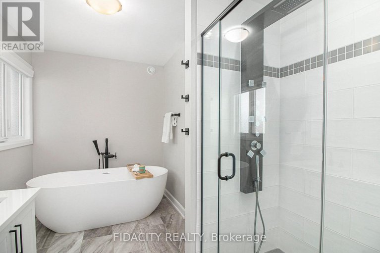 29144695/649-misty-street/village-of-russell/russell/ontario/K4R0E7_25