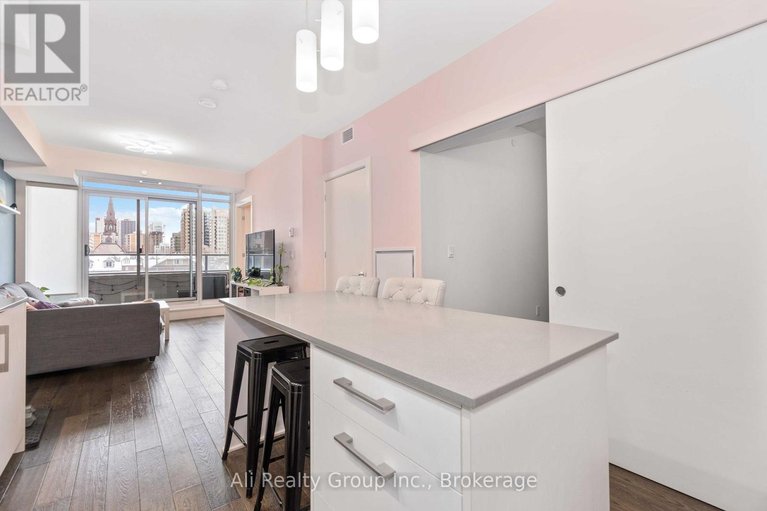 29669972/410-255-bay-street/ottawa-centre/ottawa/ontario/K1R0C5_5