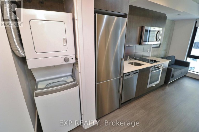 29288882/912-105-champagne-avenue-s/west-centre-town/ottawa/ontario/K1S5E5_18