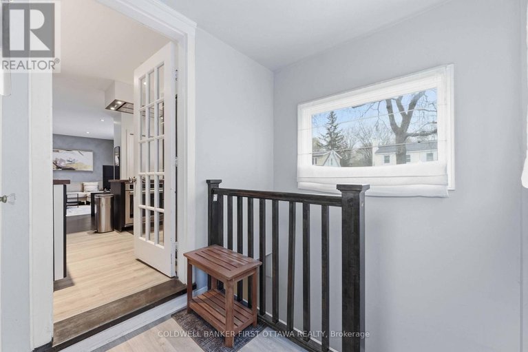29677913/260-keyworth-avenue/ottawa-westtunneys-pasture/ottawa/ontario/K1Y0G1_18