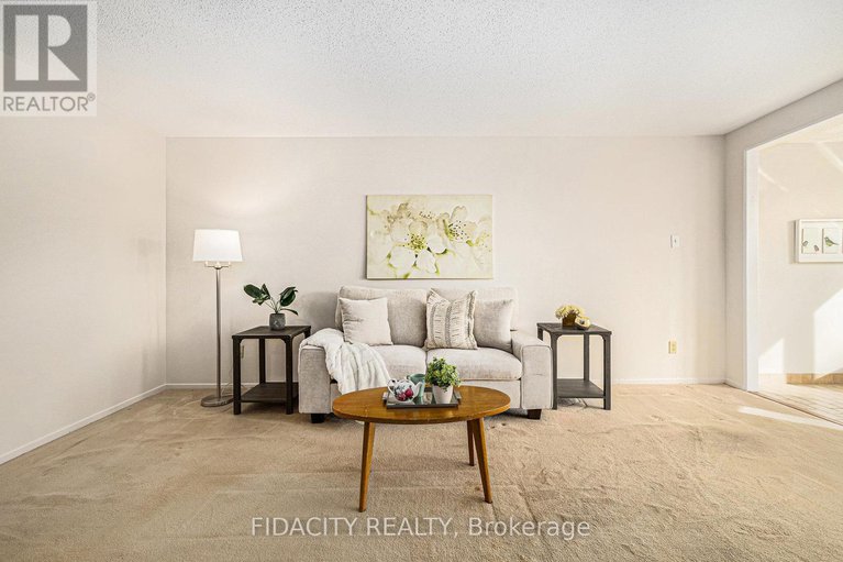 28384635/205-960-teron-road/beaverbrook/ottawa/ontario/K2K2B6_6