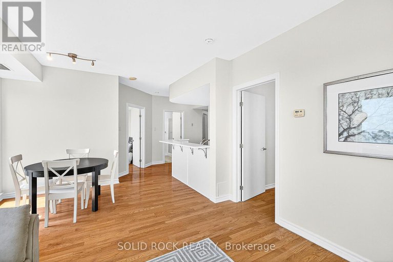 28611575/1908-200-rideau-street/sandy-hill/ottawa/ontario/K1N5Y1_19