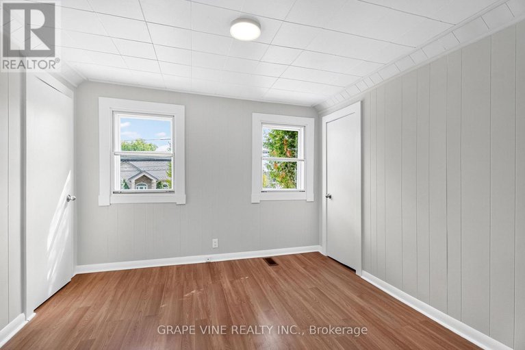 28763800/814-laurier-street/town-of-rockland/clarence-rockland/ontario/K4K1E6_23