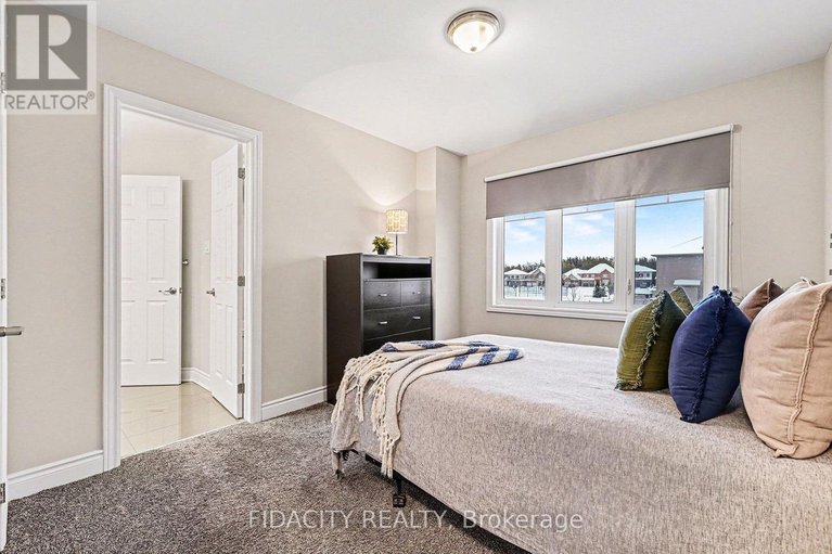 29244731/547-parade-drive/stittsville-south/ottawa/ontario/K2S0X8_23