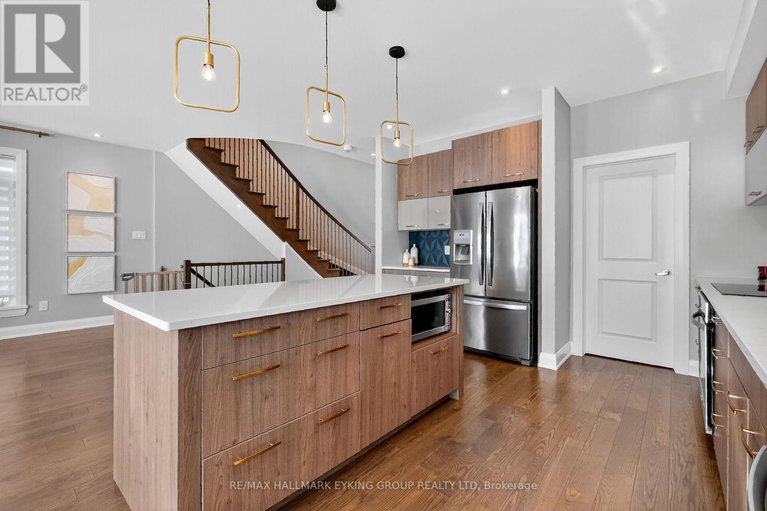 29049191/251-joshua-street/mer-bleuebradley-estatesanderson-park/ottawa/ontario/K1W0H3_19