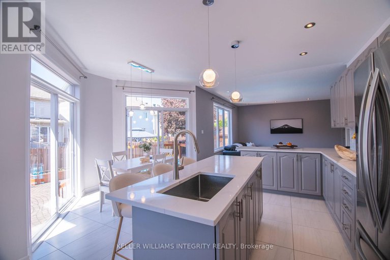 28375407/34-keighley-circle/morgans-grantsouth-march/ottawa/ontario/K2K3H8_16