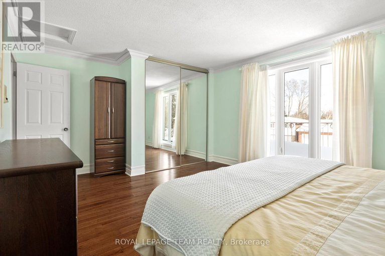 28491814/44-sycamore-drive/arbeatha-park/ottawa/ontario/K2H8K3_27