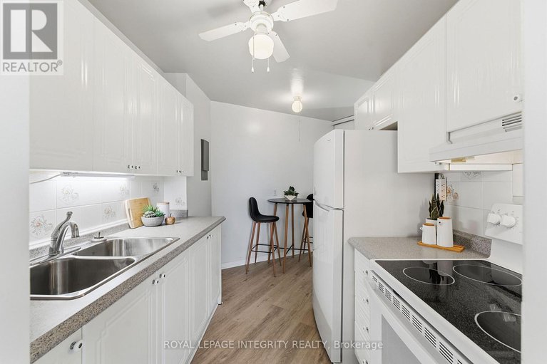 29148315/401-2000-jasmine-crescent/beacon-hill-south/ottawa/ontario/K1J8K4_9