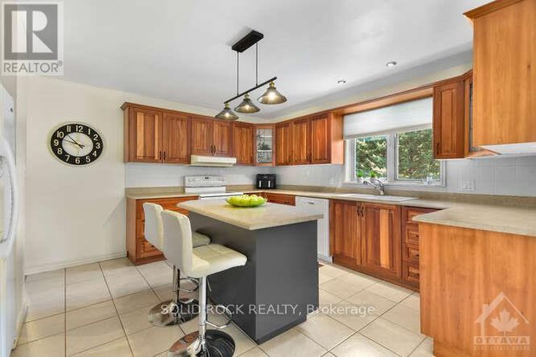 27334925/2597-north-campbell-road/augusta/augusta/ontario/K0E1T0_16