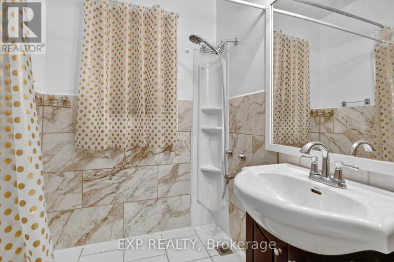 29093669/41-hwy-5-w-street/morrisburg/south-dundas/ontario/K0C1X0_11