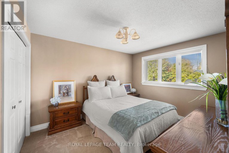 28881077/6501-wellwood-street/greely/ottawa/ontario/K4P1G2_26