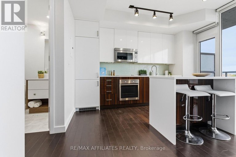 29083833/508-201-parkdale-avenue-w/mechanicsville/ottawa/ontario/K1Y1E8_6