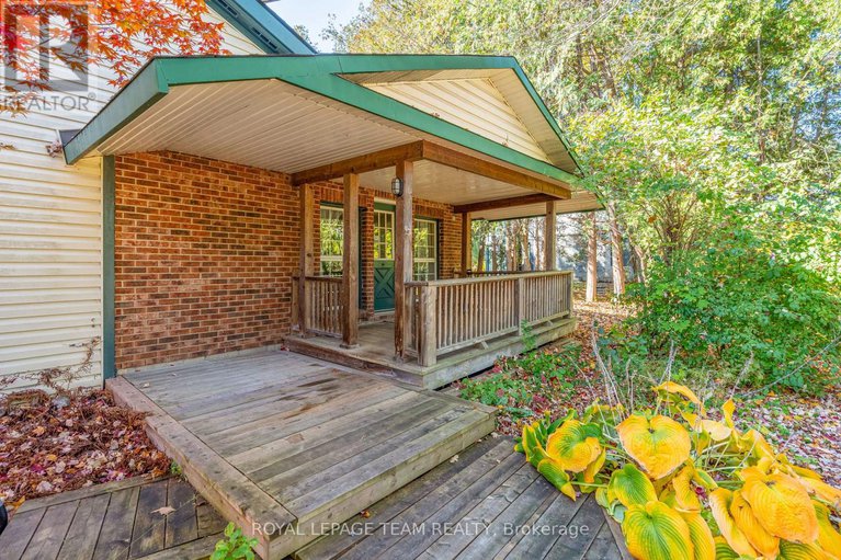 28352509/2322-summerside-drive/manotick-east-to-manotick-station/ottawa/ontario/K4M1B4_9