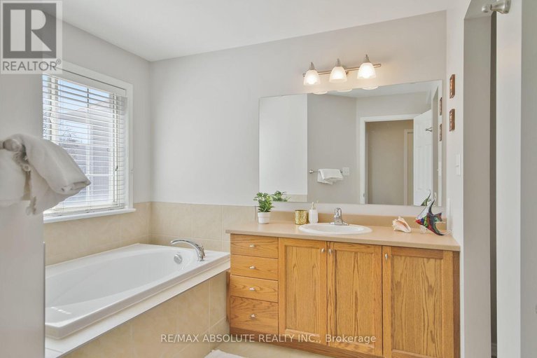28712731/313-silbrass-private/stonebridge/ottawa/ontario/K2J5M5_25