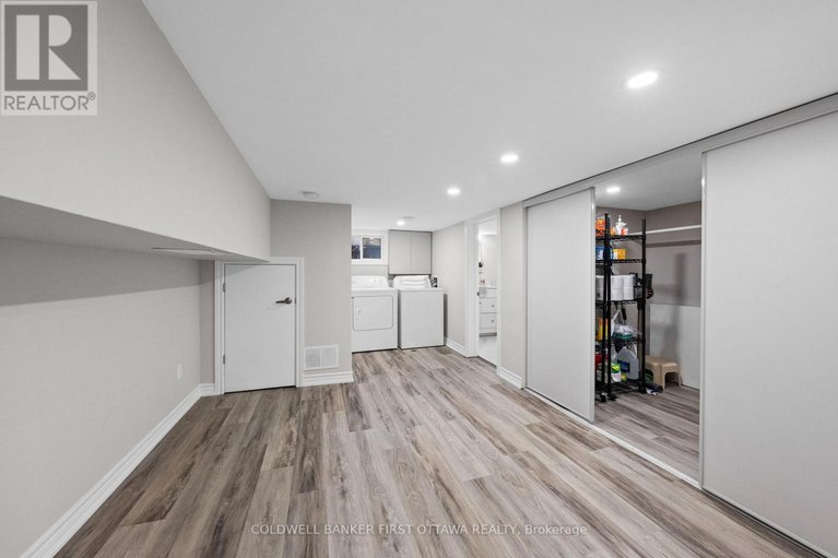 29594618/12-stevenson-avenue/carlington/ottawa/ontario/K1Z6N1_28