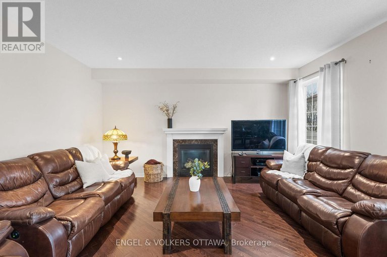 29134889/167-chenoa-way/stonebridge/ottawa/ontario/K2J0W8_19