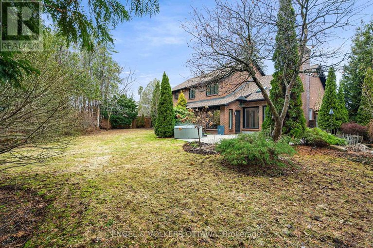 29629040/23-pinecone-trail/stittsville-central/ottawa/ontario/K2S1E1_37