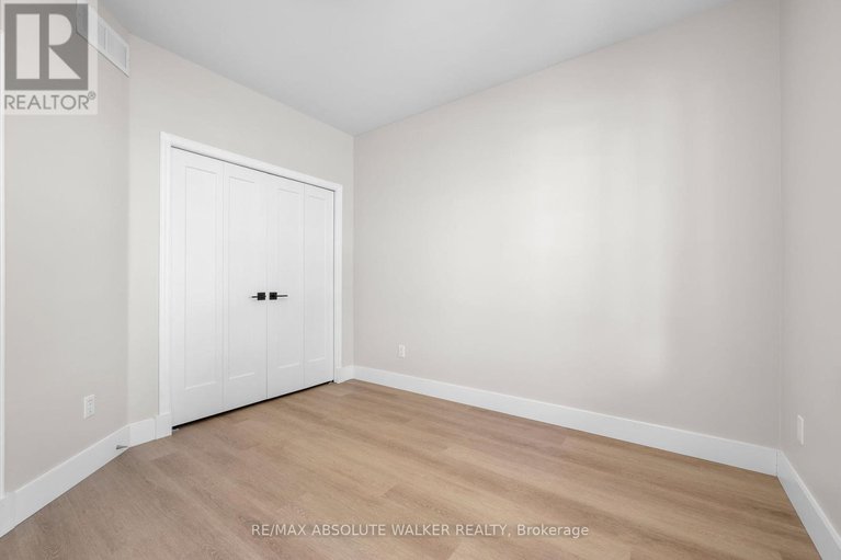 28873782/88-maple-stand-way/barrhaven-east/ottawa/ontario/K2G6V1_31