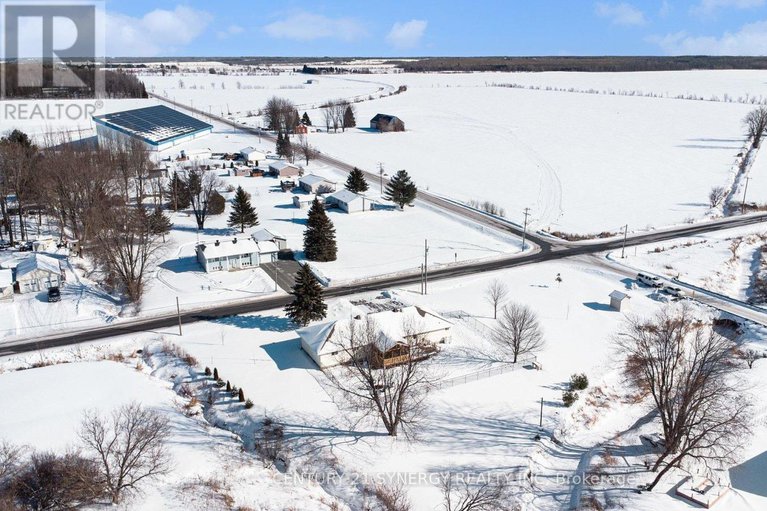 29365136/2290-valley-street/moose-creek/north-stormont/ontario/K0C1W0_45